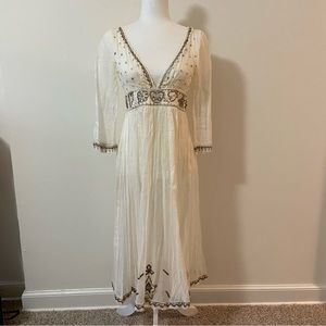 Easton Pearson Pure Cotton White Dress with Glass Beads, Metal Sequins Size 8